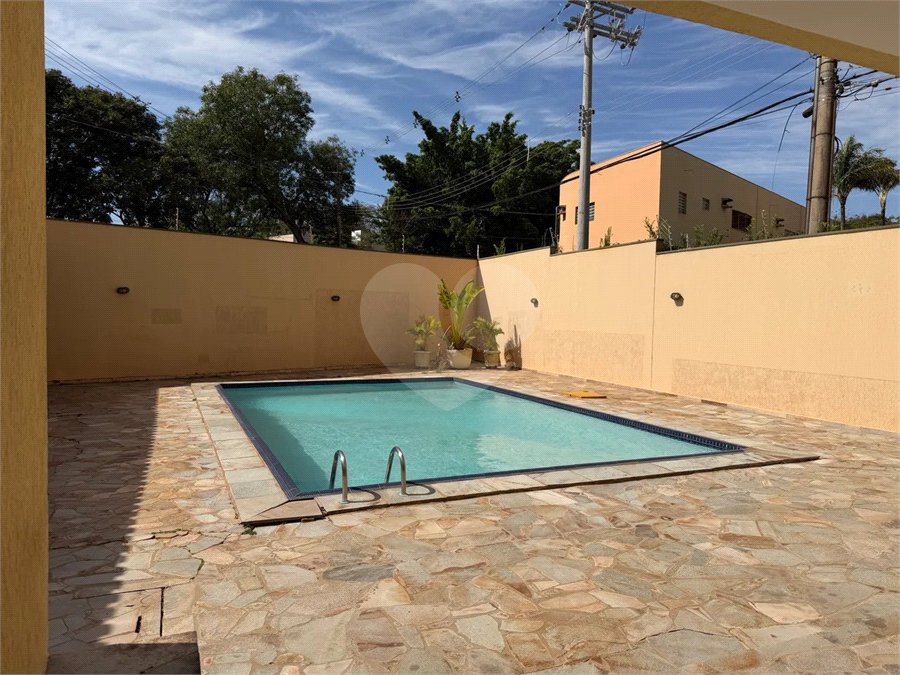 Apartamento à venda com 1 suíte em Presidente Médici, Ribeirão Preto, SP