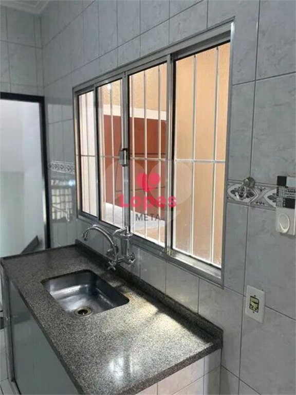 Casa à venda com 3 quartos, sendo 1 suíte, em Jardim das Indústrias, São José dos Campos, SP