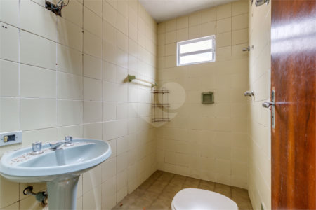 Casa Térrea à venda com 4 quartos, sendo 1 suíte, em Brooklin, São Paulo, SP
