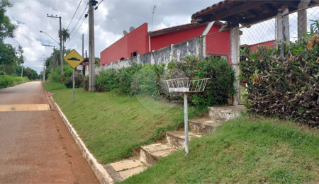 Chácara à venda com 4 quartos no Centro, Araçoiaba da Serra, SP