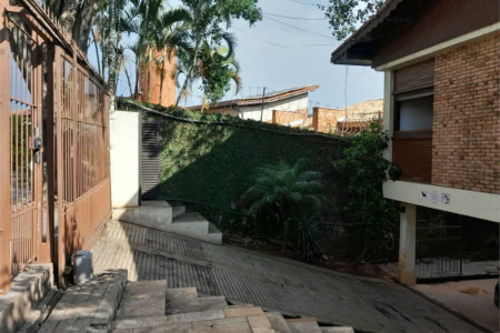 Sobrado à venda com 6 quartos, sendo 3 suítes,  em Rolinópolis, São Paulo, SP
