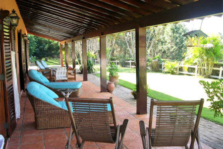 Casa em condomínio à venda ou para alugar com 4 quartos, sendo 2 suítes, em Caixa D´água, Vinhedo, SP