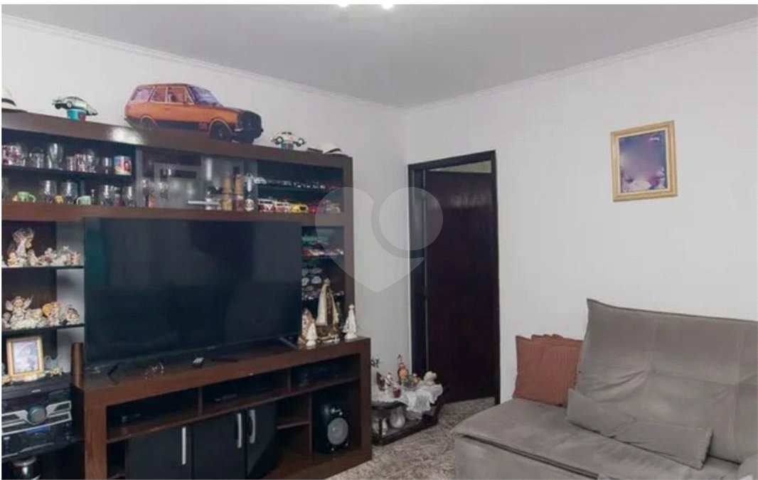 Casa Térrea à venda com 4 quartos, sendo 1 suíte,  em Vila Mazzei, São Paulo, SP