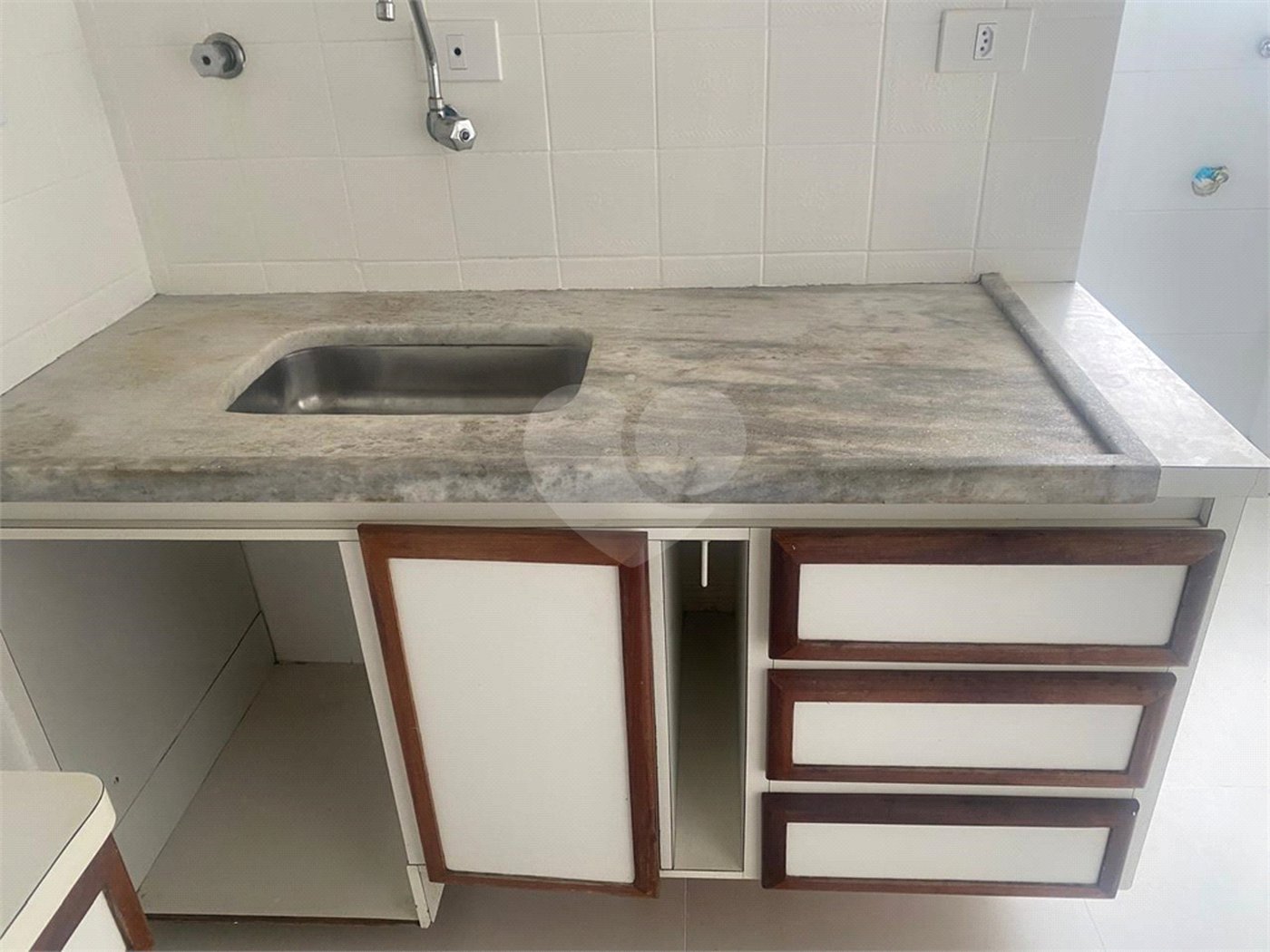 Apartamento à venda com 3 quartos em Vila Leonor, Guarulhos, SP