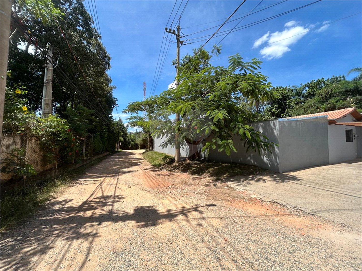 Casa à venda com 3 quartos, sendo 1 suíte, em Shamballa Village, Itu, SP