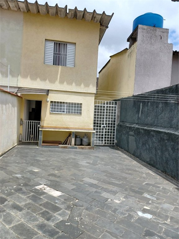 Sobrado à venda com 3 quartos, sendo 1 suíte,  em Ermelino Matarazzo, São Paulo, SP