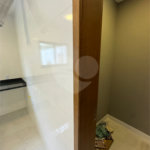 Casa à venda com 5 quartos, sendo 4 suítes, no condomínio Grand Park, Rio de Janeiro - RJ