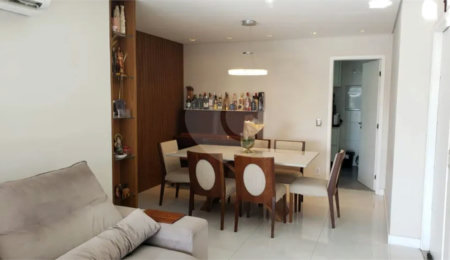 Apartamento à venda com 3 suítes em Vila Alexandria, São Paulo, SP