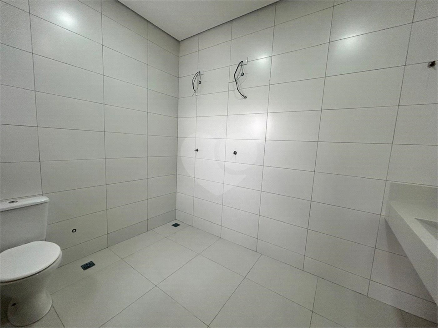 Casa à venda com 3 quartos, sendo 1 suíte, no condomínio Ibiti Reserva, Sorocaba - SP