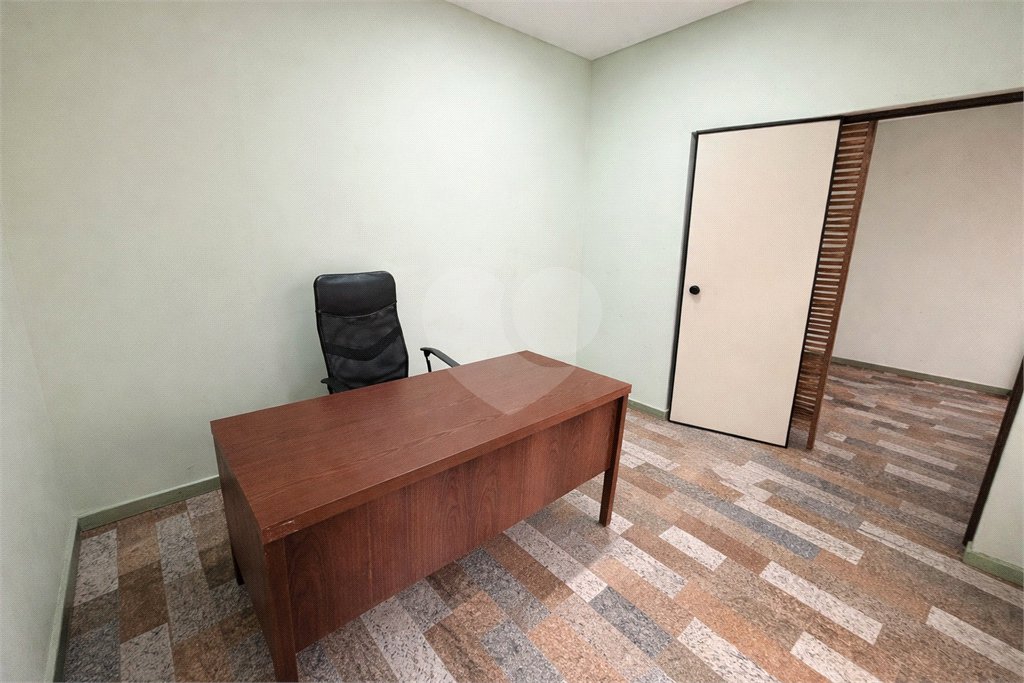 Casa à venda com 2 quartos, sendo 1 suíte,  em Vila Mariana, São Paulo, SP