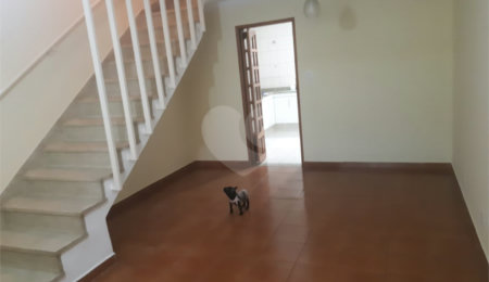 Casa à venda com 2 quartos em Vila Galvão, Guarulhos, SP