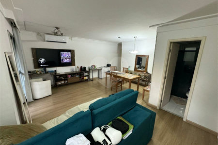 Apartamento à venda com 3 quartos, sendo 1 suíte,  em Vila Cruzeiro, São Paulo, SP