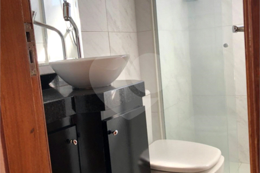 Apartamento à venda com 2 quartos em Vila Mazzei, São Paulo, SP
