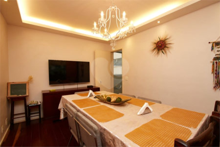 Apartamento à venda com 4 quartos, sendo 1 suíte, em Tijuca, Rio de Janeiro, RJ