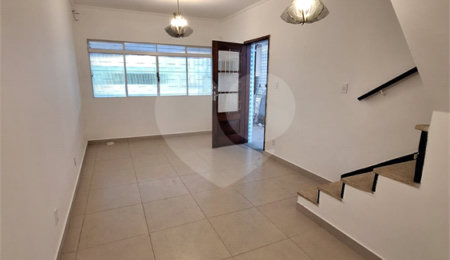 Sobrado à venda com 2 quartos em Parada Inglesa, São Paulo, SP