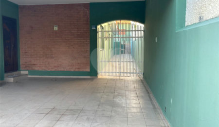 Casa Térrea à venda com 5 quartos, sendo 2 suítes,  em Vila Trujillo, Sorocaba, SP