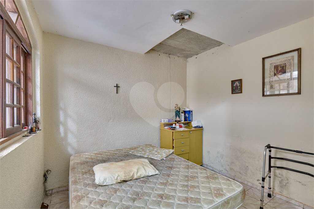 Casa à venda com 4 quartos, sendo 2 suítes, em Santo Amaro, São Paulo, SP