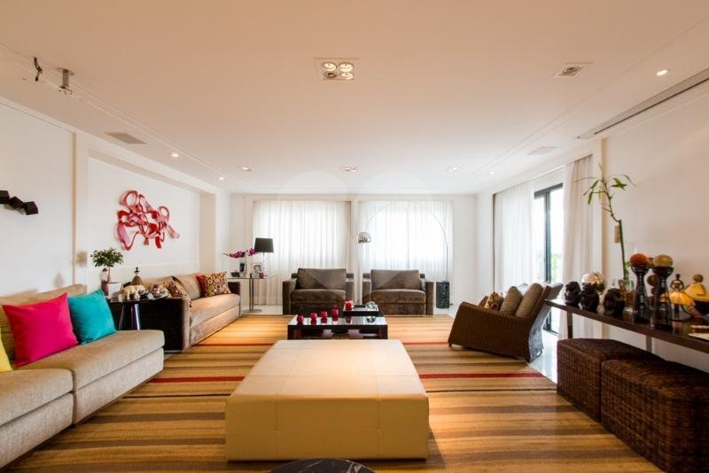 Apartamento à venda com 4 suítes em Jardim Marajoara, São Paulo, SP