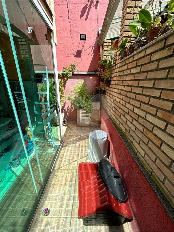 Sobrado à venda com 3 quartos, sendo 1 suíte, em Vila Nova Cachoeirinha, São Paulo, SP