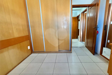 Apartamento à venda com 3 quartos, sendo 1 suíte, em Parque Campolim, Sorocaba, SP