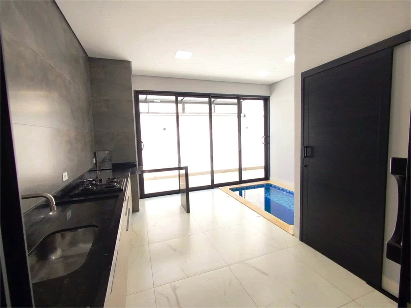 Casa à venda em Condomínio Fechado - Taquaral - Piracicaba/SP.