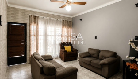 Casa à venda com 2 quartos em Vila Carvalho, Sorocaba, SP