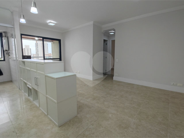 Apartamento à venda ou para alugar com 2 quartos, sendo 1 suíte,  em Alto da Boa Vista, São Paulo, SP