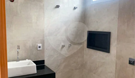Casa à venda com 3 suítes em Residencial Fazenda das Areias, São João da Boa Vista, SP