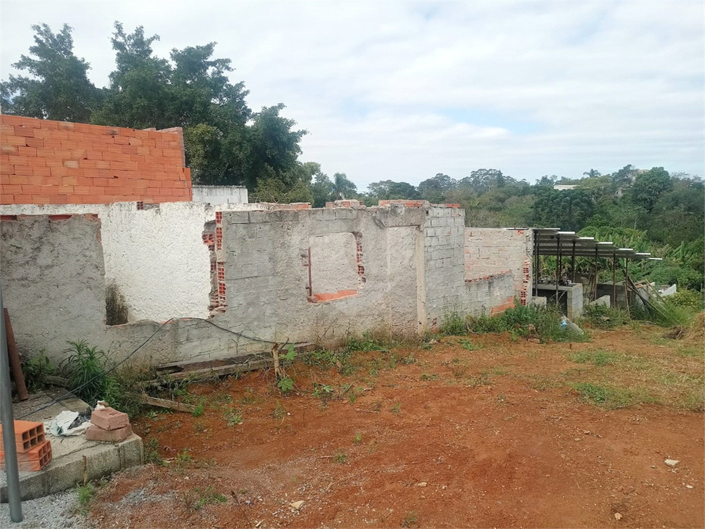 Chácara à venda com 2 quartos em Chácaras Ceres, Suzano, SP