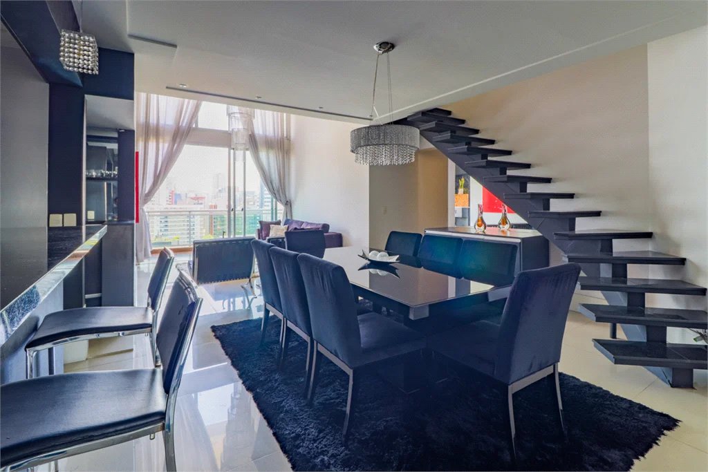 Apartamento à venda com 3 quartos, sendo 2 suítes, em Cidade Monções, São Paulo, SP