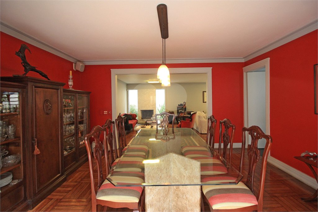 Sobrado à venda com 3 quartos, sendo 1 suíte, em Butantã, São Paulo, SP