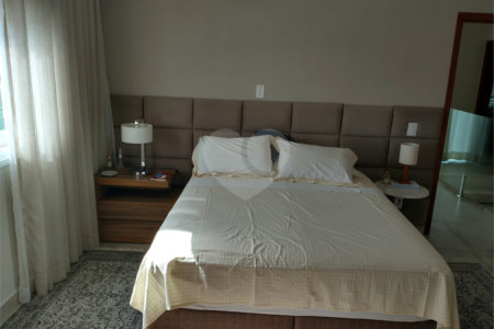Casa à venda com 3 suítes no condomínio Residencial Central Parque, Salto - SP