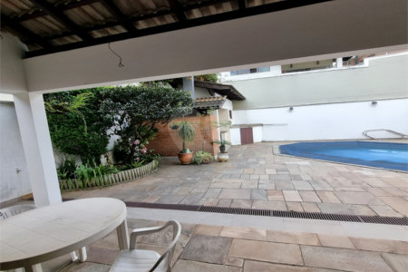 Sobrado à venda com 4 quartos, sendo 2 suítes, em Barro Branco (zona Norte), São Paulo, SP