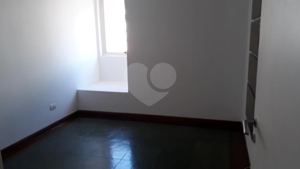 Casa para alugar com 3 suítes no condomínio Residencial Courtyard Village, São Paulo - SP