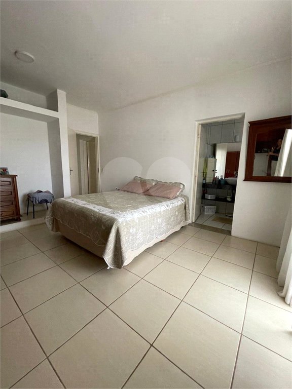 Sobrado à venda com 3 suítes em Vila Junqueira, Atibaia, SP