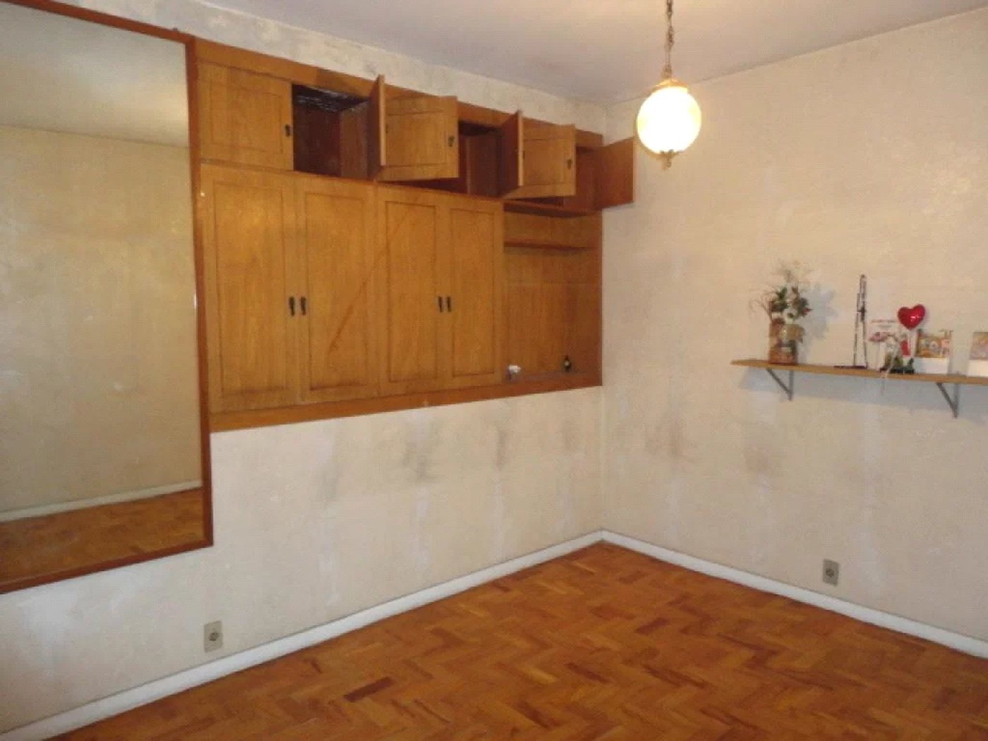 Casa à venda com 3 quartos, sendo 1 suíte, em Vila Gomes, São Paulo, SP