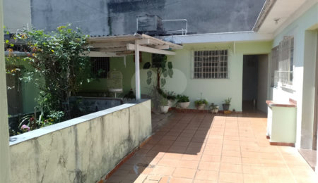 Sobrado à venda com 3 quartos, sendo 1 suíte,  em Chácara Inglesa (zona Norte), São Paulo, SP