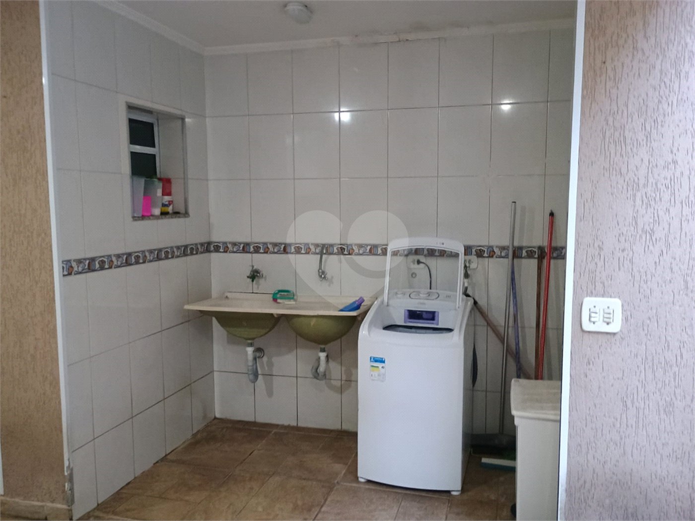 Casa à venda com 4 suítes em Jardim Bom Clima, Guarulhos, SP