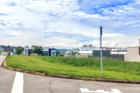Terreno à venda no condomínio Bouganville, Sorocaba - SP