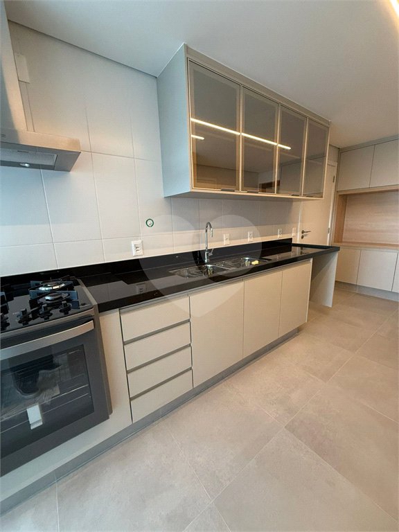 Apartamento para alugar com 4 suítes em Jardim Morumbi, São Paulo, SP