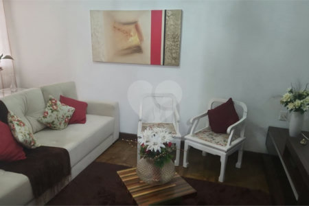 Casa à venda com 2 quartos em Vila Santa Maria, São Paulo, SP