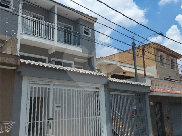 Sobrado à venda com 3 quartos, sendo 1 suíte,  em Parada Inglesa, São Paulo, SP
