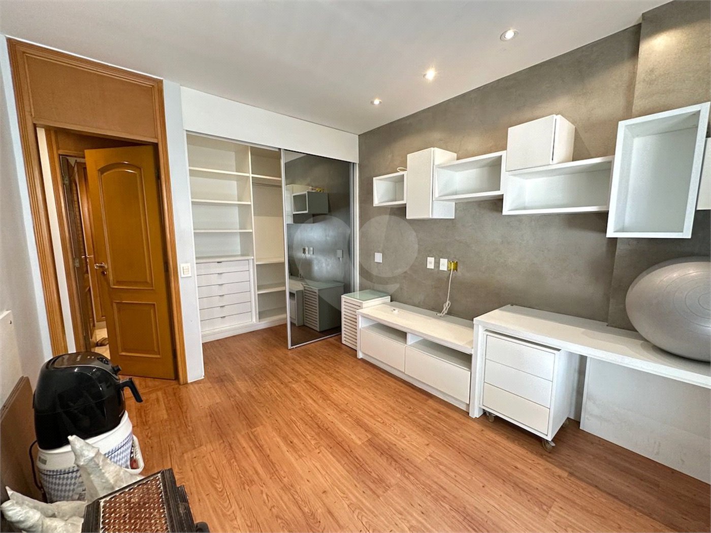 Cobertura à venda com 4 quartos, sendo 2 suítes,  em Tijuca, Rio de Janeiro, RJ