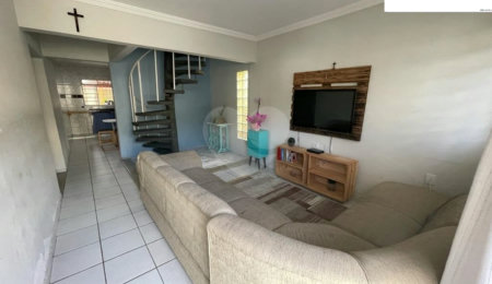 Casa à venda com 4 quartos em Bosque, Vinhedo, SP