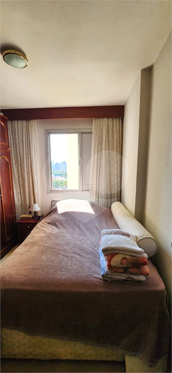 Apartamento à venda com 2 quartos, sendo 1 suíte,  em Vila Regente Feijó, São Paulo, SP