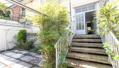 Sobrado à venda com 4 quartos, sendo 1 suíte,  em Chácara Monte Alegre, São Paulo, SP