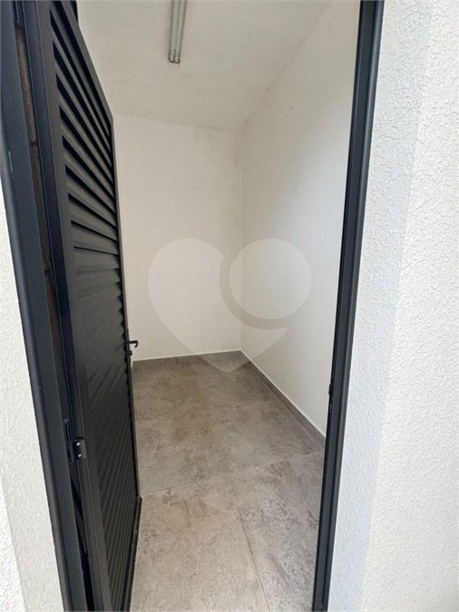Casa à venda com 3 quartos, sendo 1 suíte, no condomínio Cond Laguna, Indaiatuba - SP
