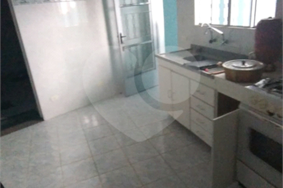 Casa à venda com 6 quartos, sendo 4 suítes, em Santana, São Paulo, SP