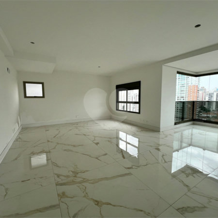 Apartamento à venda com 3 suítes em Perdizes, São Paulo, SP