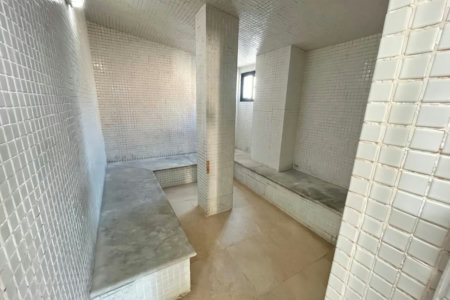 Oportunidade em Pitangueiras! Apartamento de 2 Dormitórios a Poucos Passos da Praia